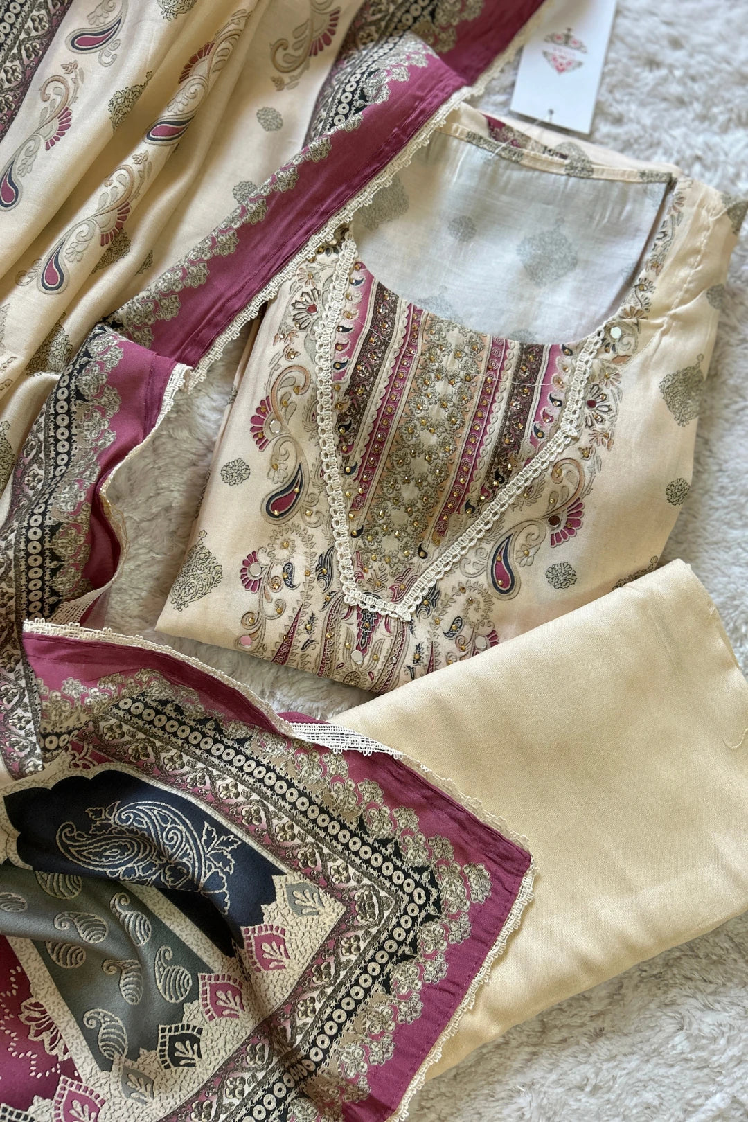 Muslin Salwar Suit-M200